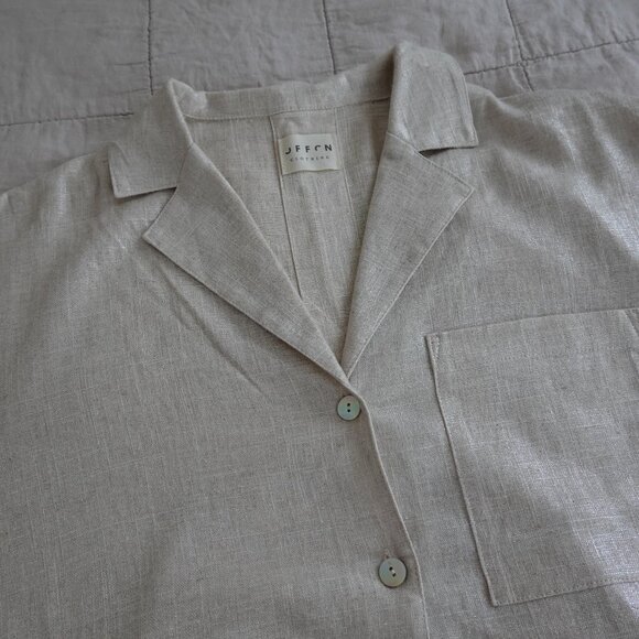 OffOn Oversized Shirt with Revere Collar (Metallic Linen) - Picture 4 of 8